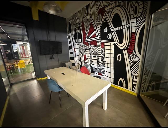 197M² OFFICE TO LET IN WOODSTOCK